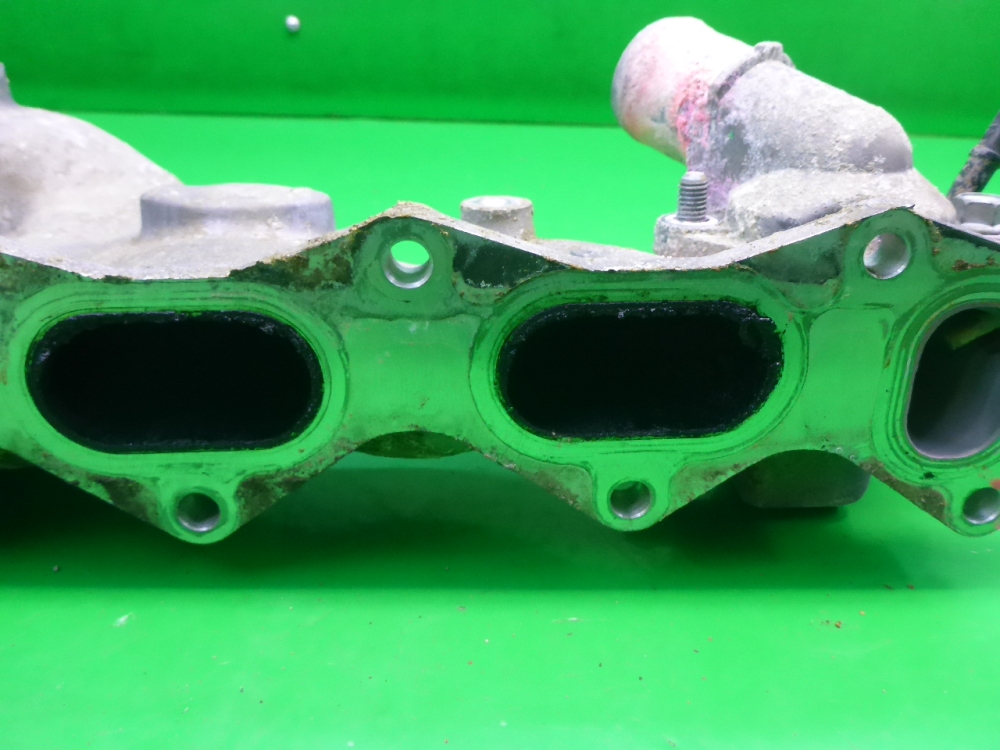 Коллектор впускной