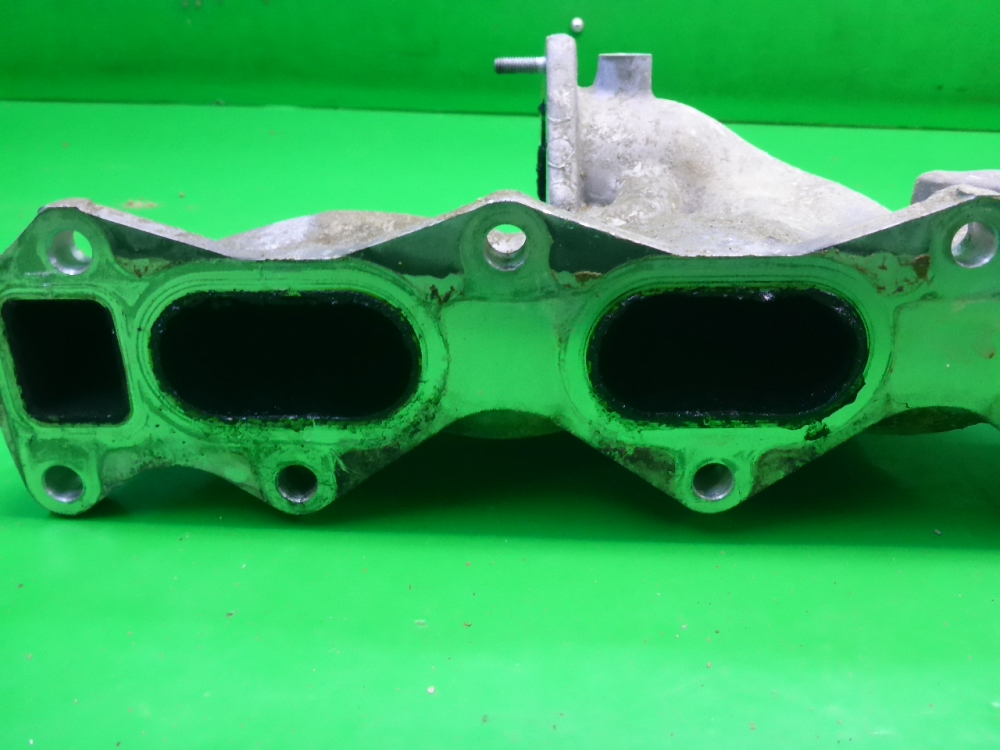 Коллектор впускной