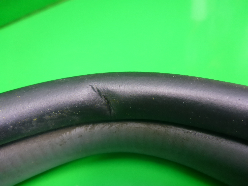 Уплотнитель двери