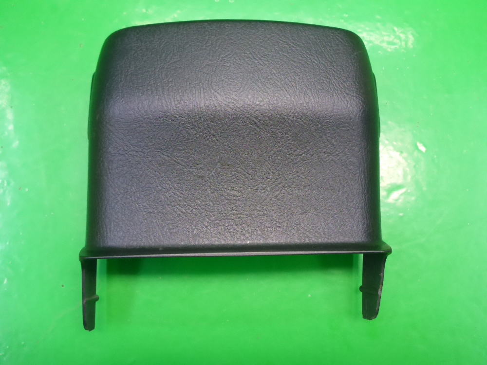 Кожух рулевой колонки