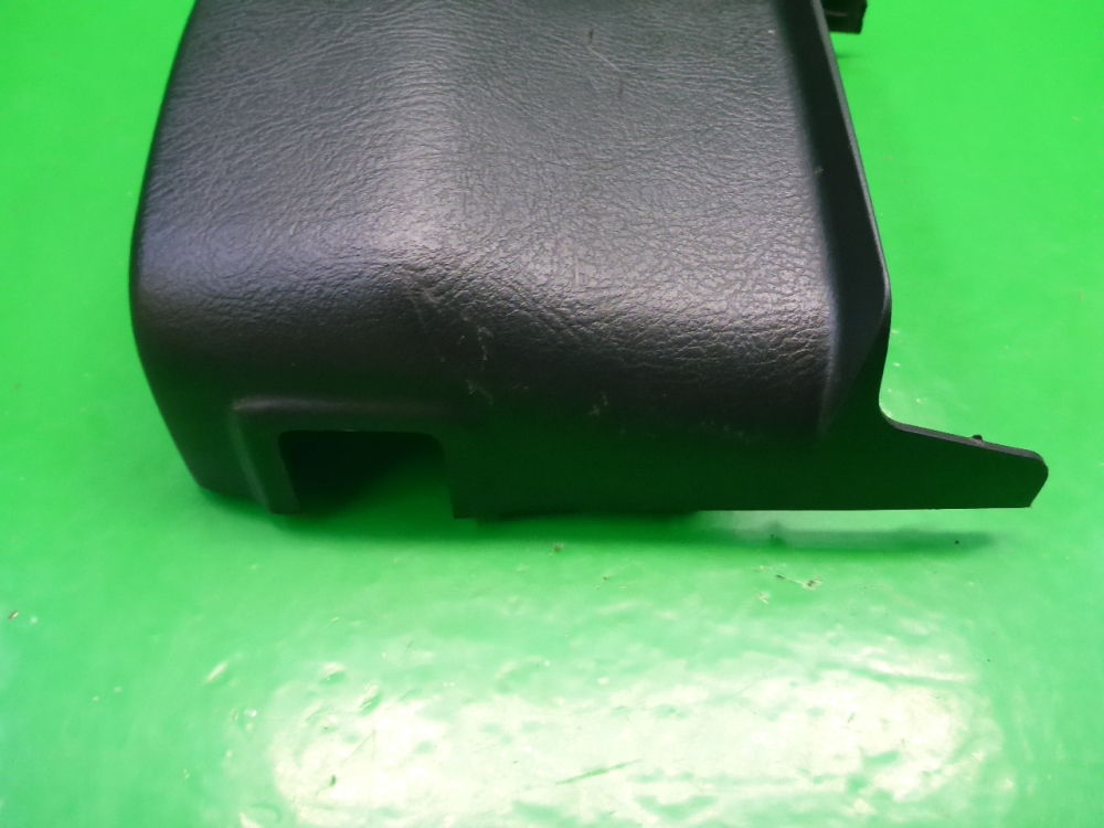 Кожух рулевой колонки