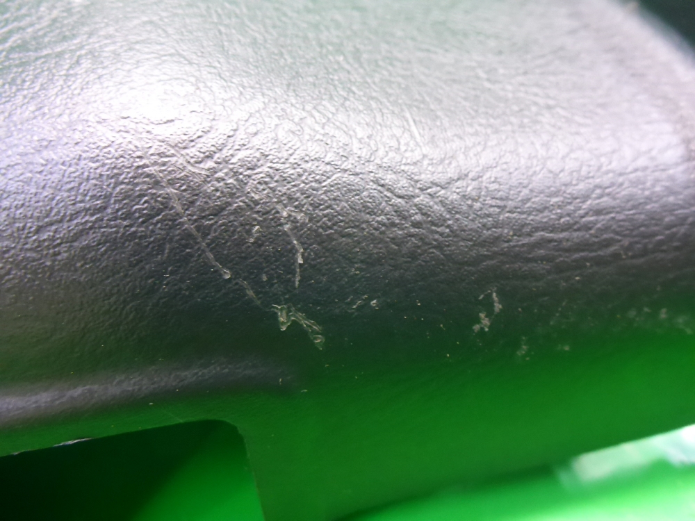 Кожух рулевой колонки