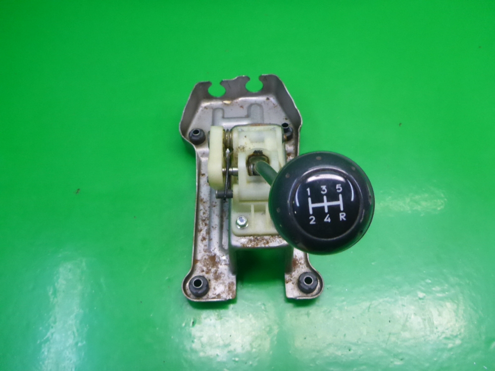 Кулиса МКПП / АКПП