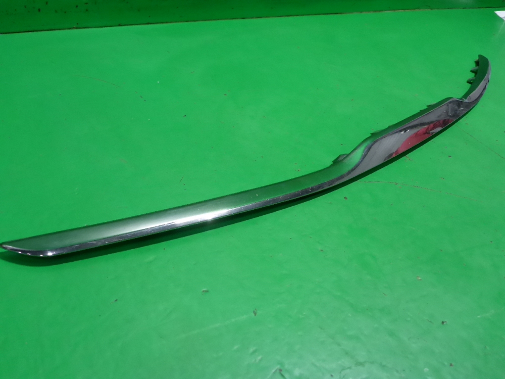 Накладка на решетку радиатора