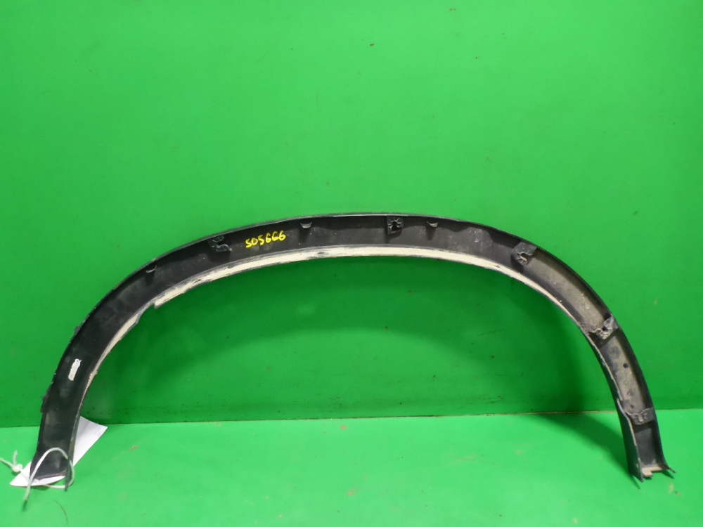 Накладка заднего крыла левого