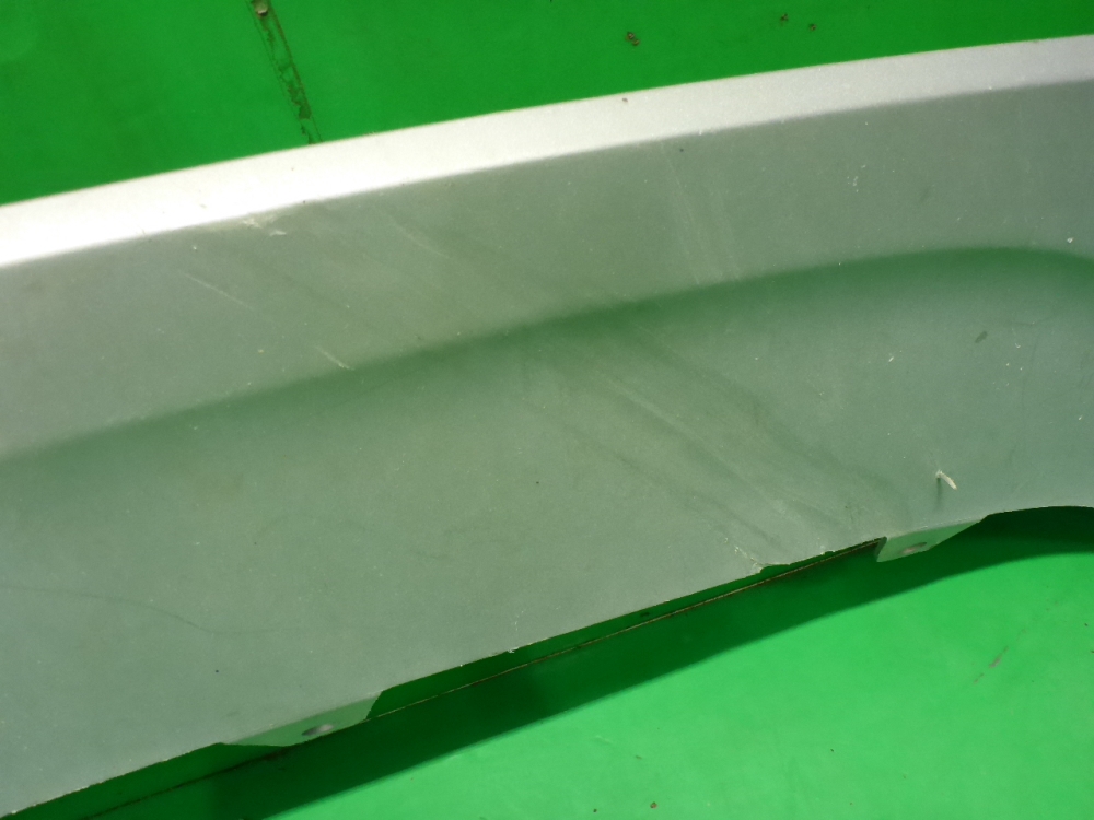 Накладка переднего бампера