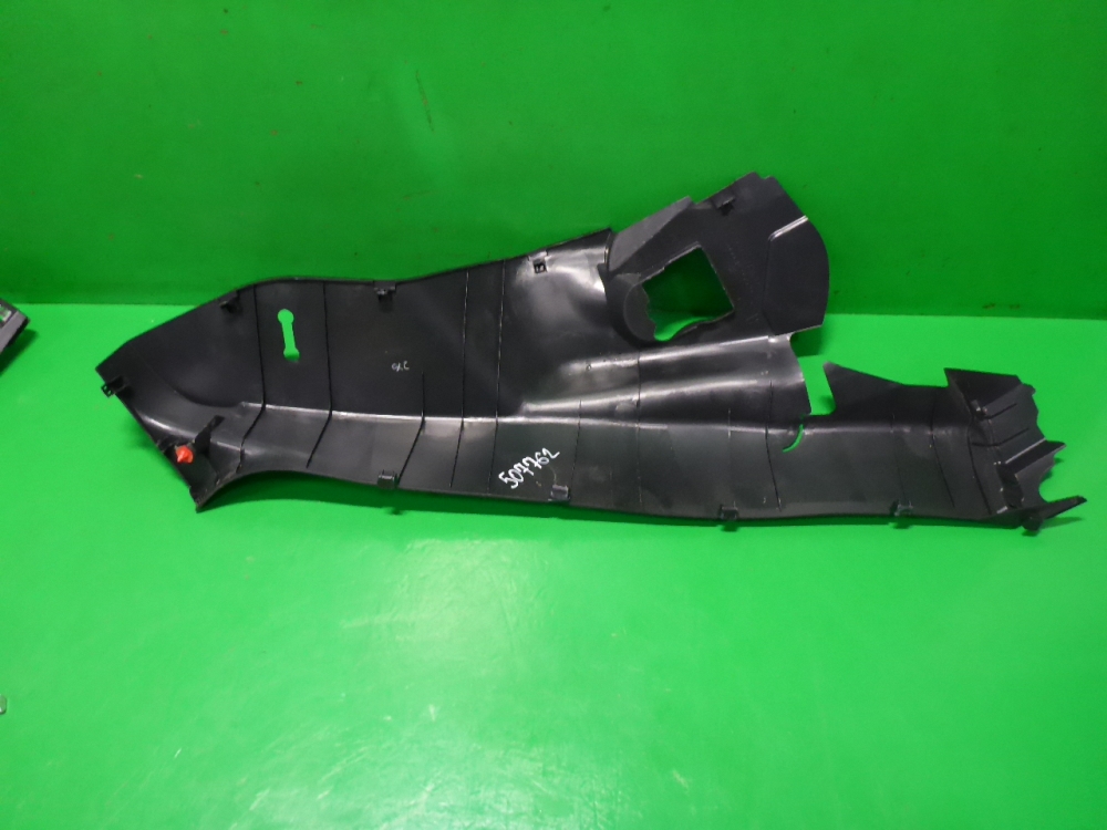 Обшивка багажника