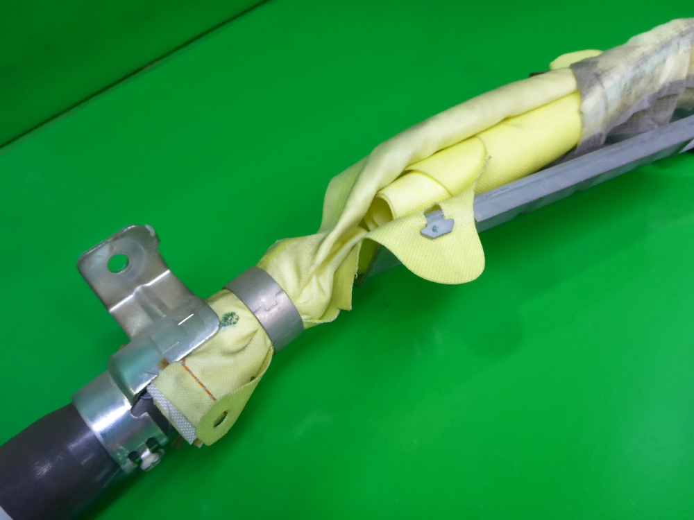 Подушка безопасности боковая (шторка)