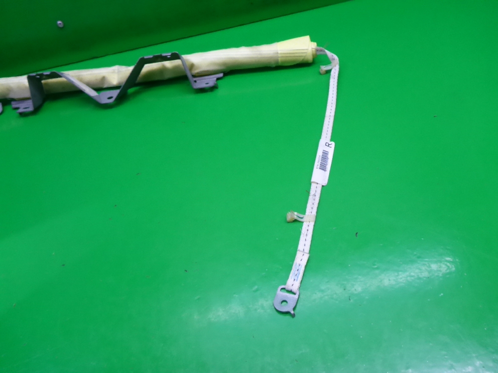 Подушка безопасности боковая (шторка)