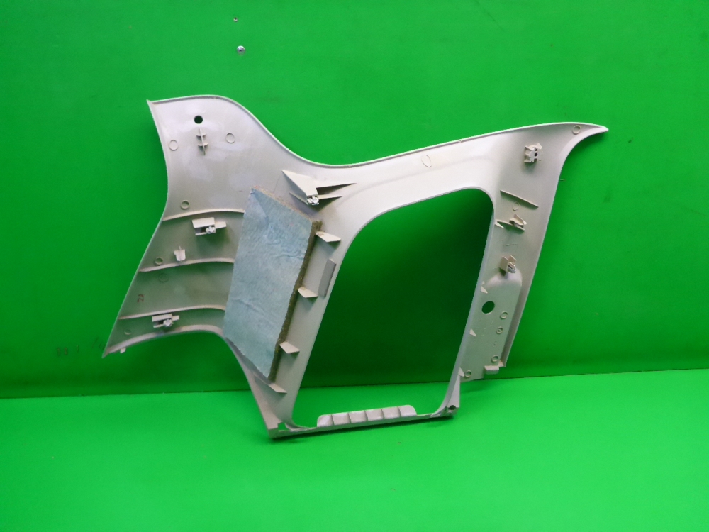 Обшивка стойки