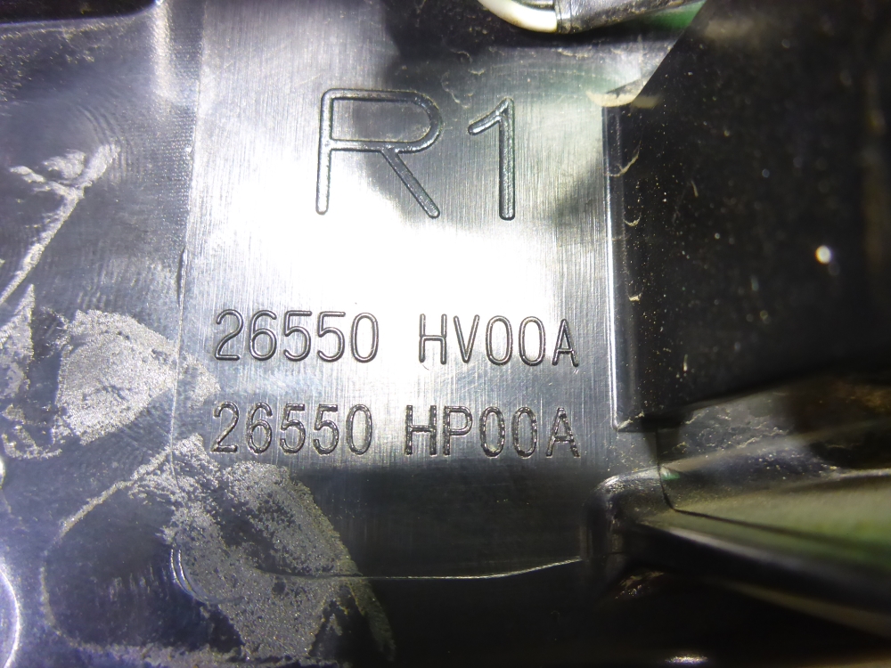 Фонарь задний наружный правый