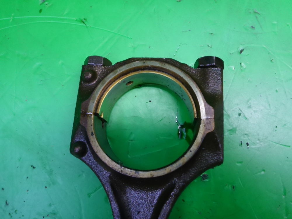 Поршень с шатуном