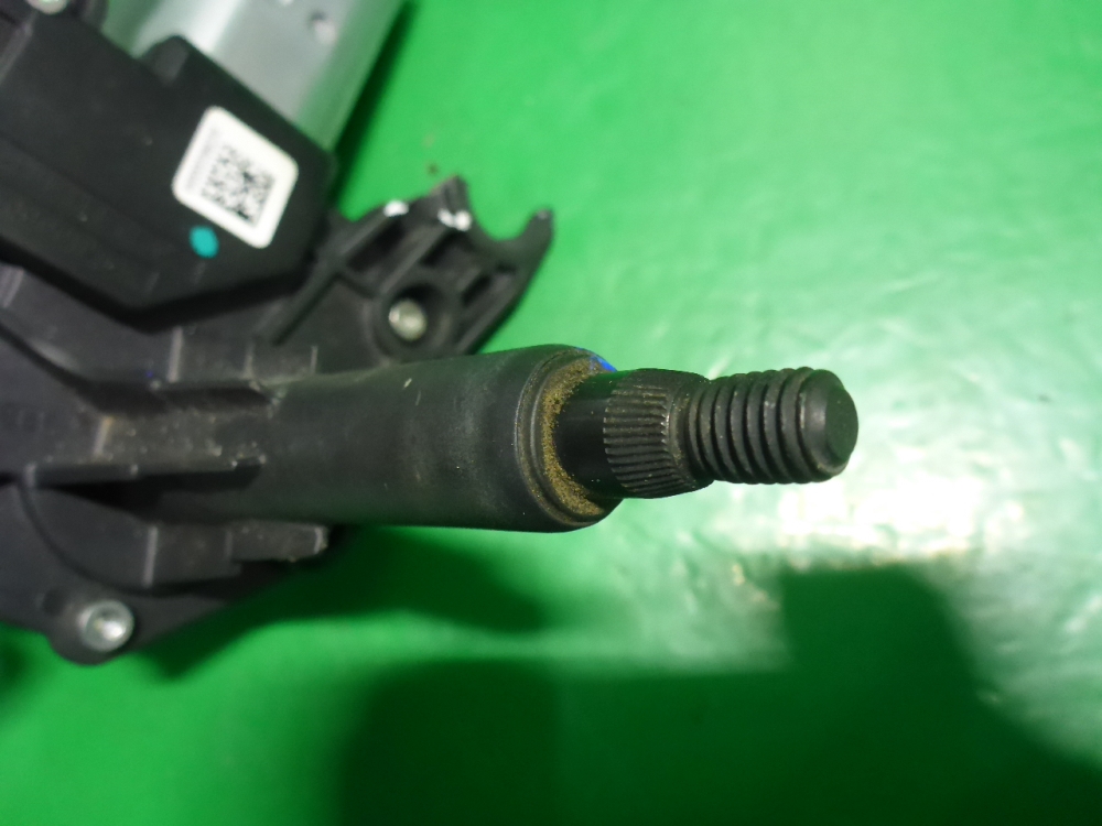 Моторчик стеклоочистителя задний