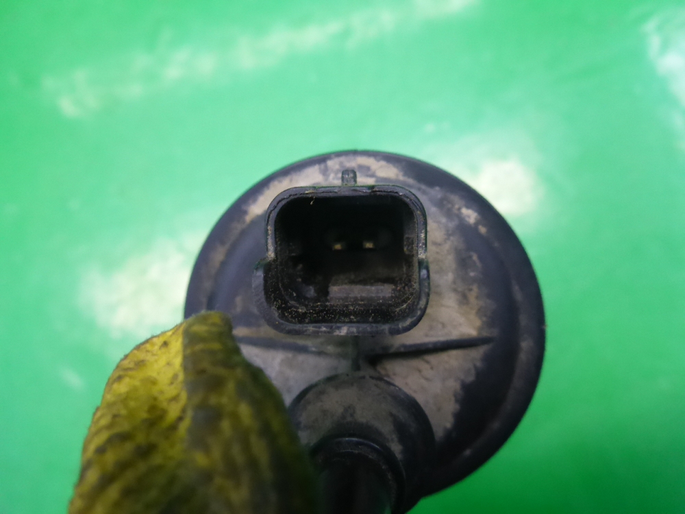 Клапан вентиляции топливного бака