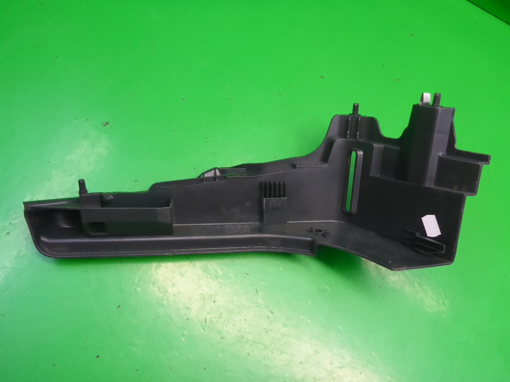 Держатель задней полки