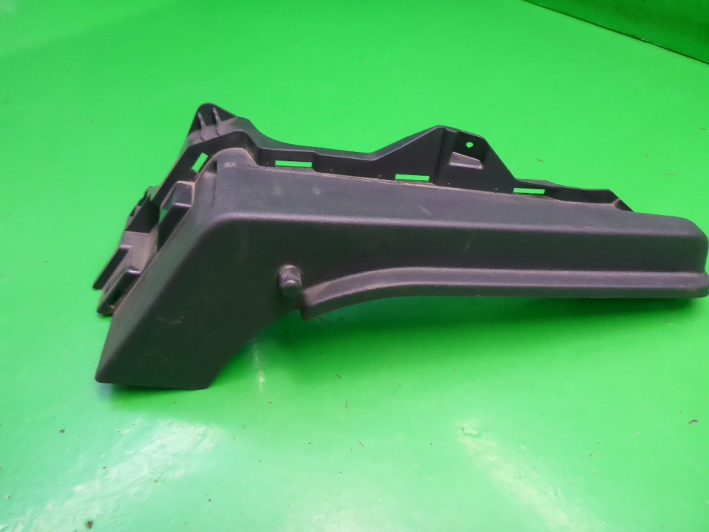 Держатель задней полки