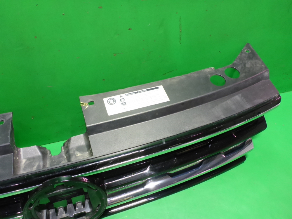 Решетка радиатора