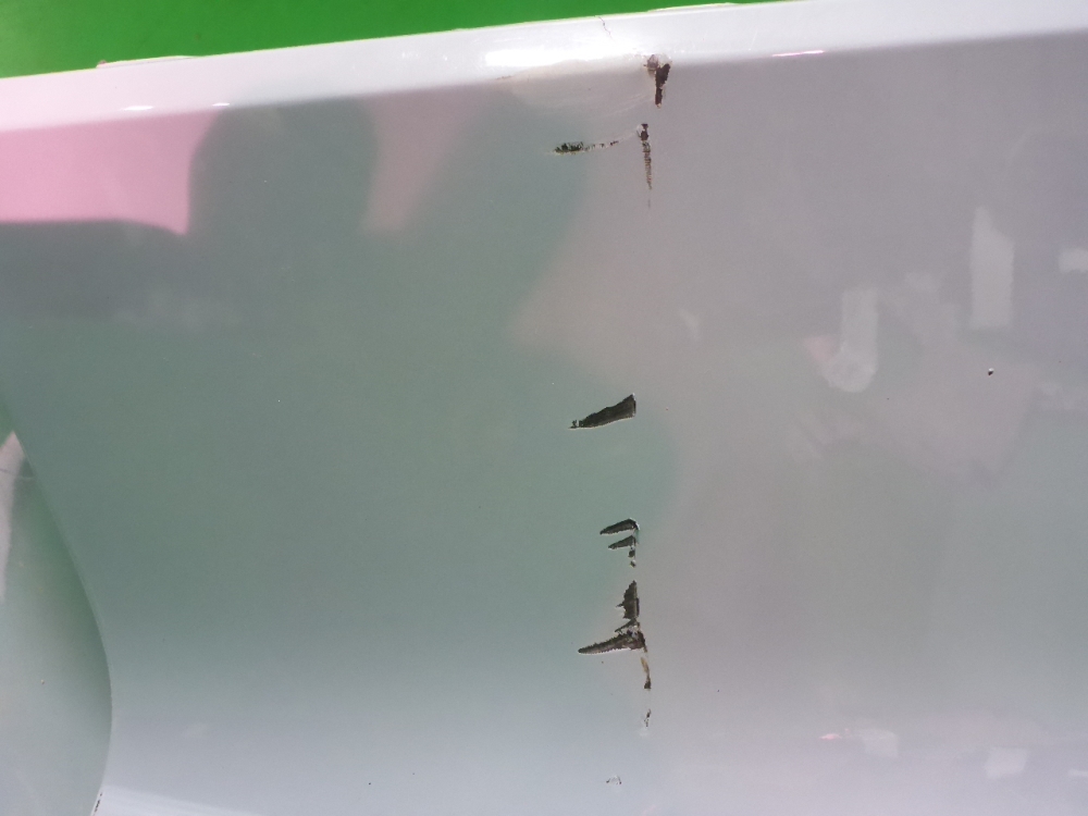 Бампер задний