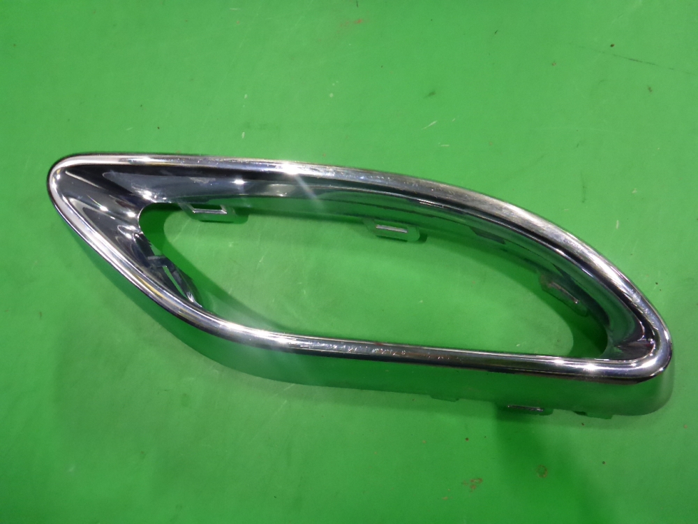 Накладка заднего бампера правая