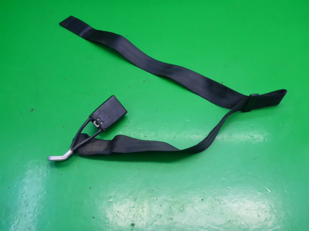 Ответная часть ремня безопасности