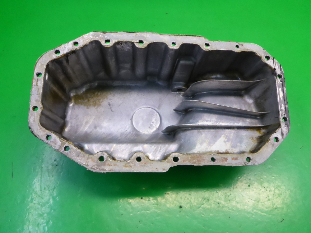 Поддон масляный двигателя (картер)