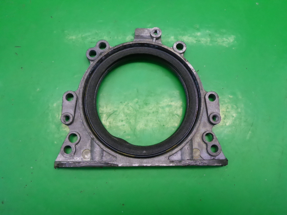 Крышка коленвала задняя