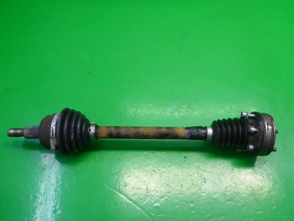 Полуось передняя левая
