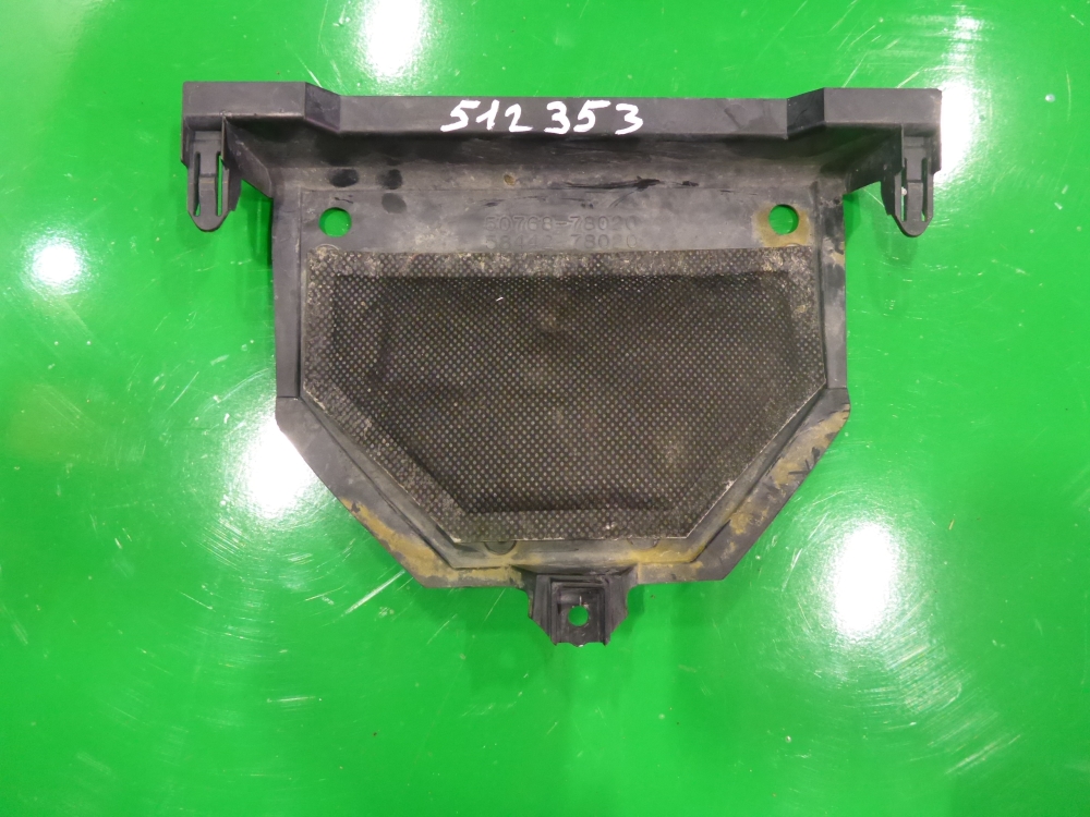 Накладка заднего бампера