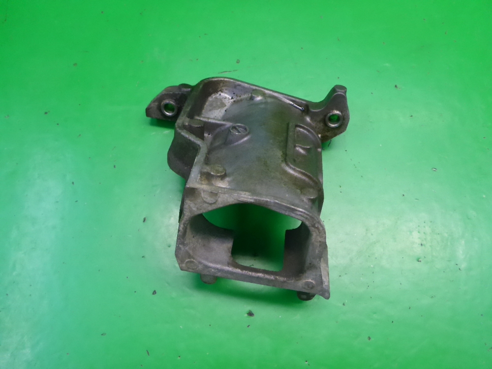 Кронштейн ТНВД