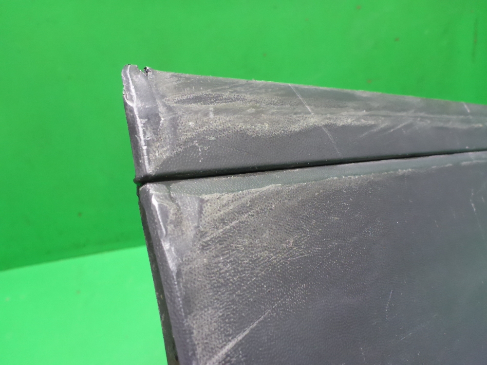 Накладка двери задней левой