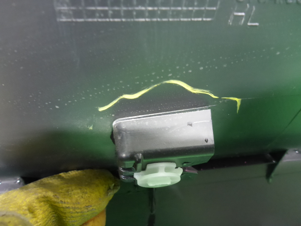 Накладка двери задней левой