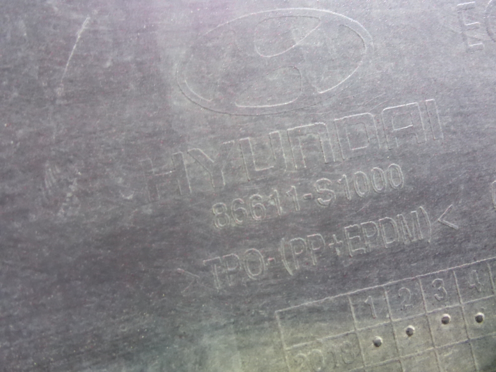 Бампер задний