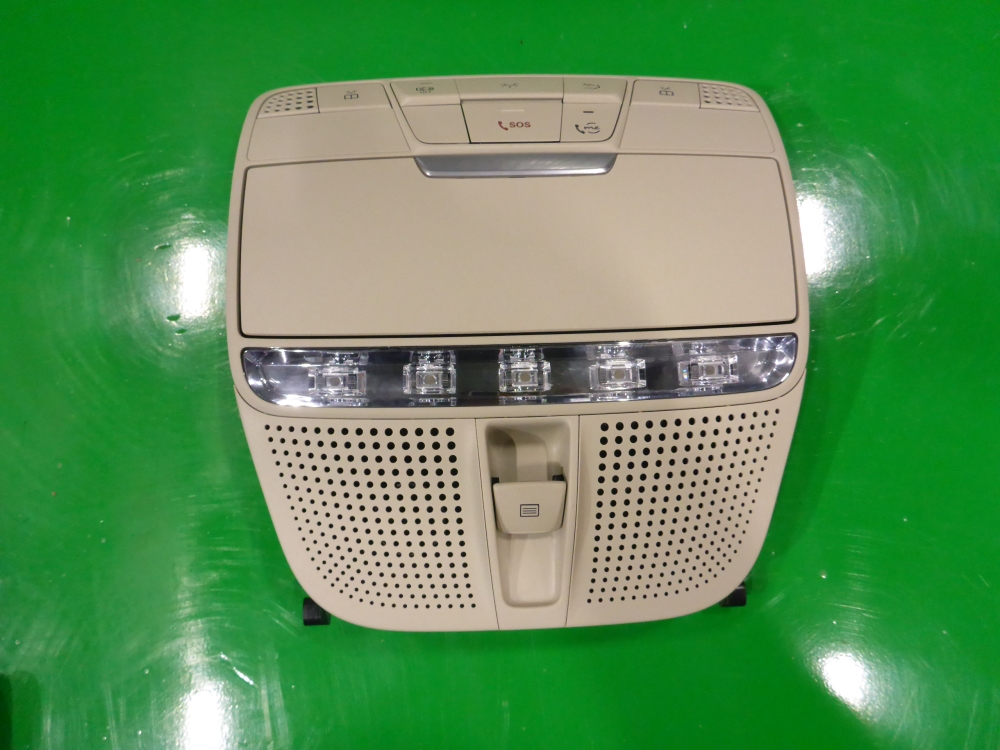 Плафон салонный