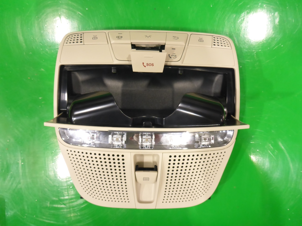 Плафон салонный