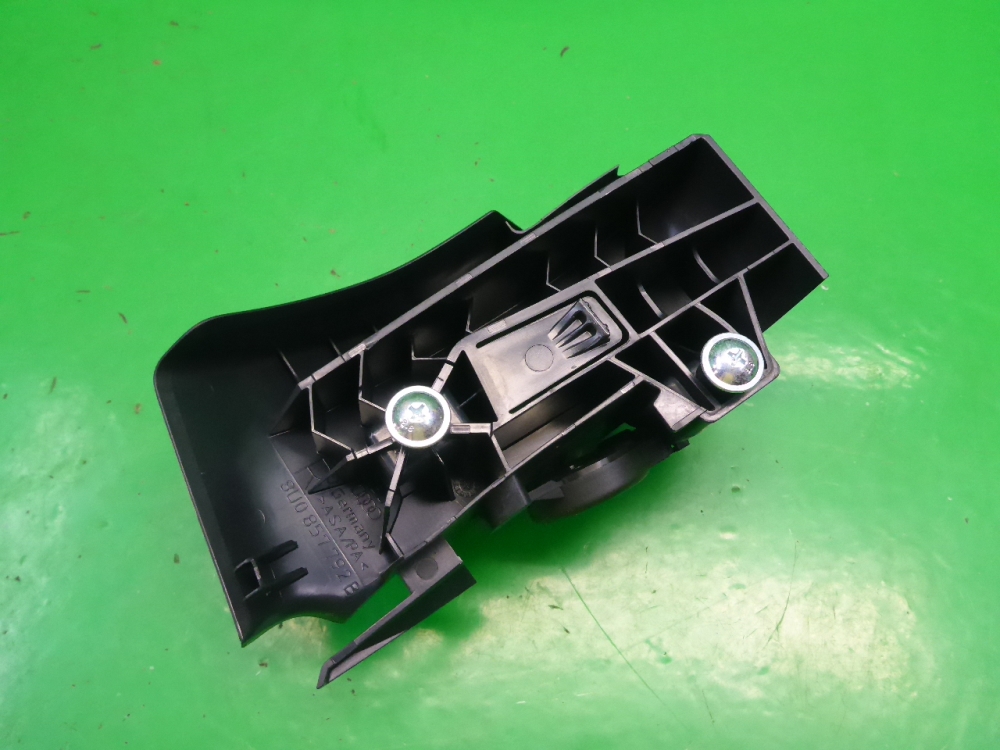 Кронштейн (сопут. товар)