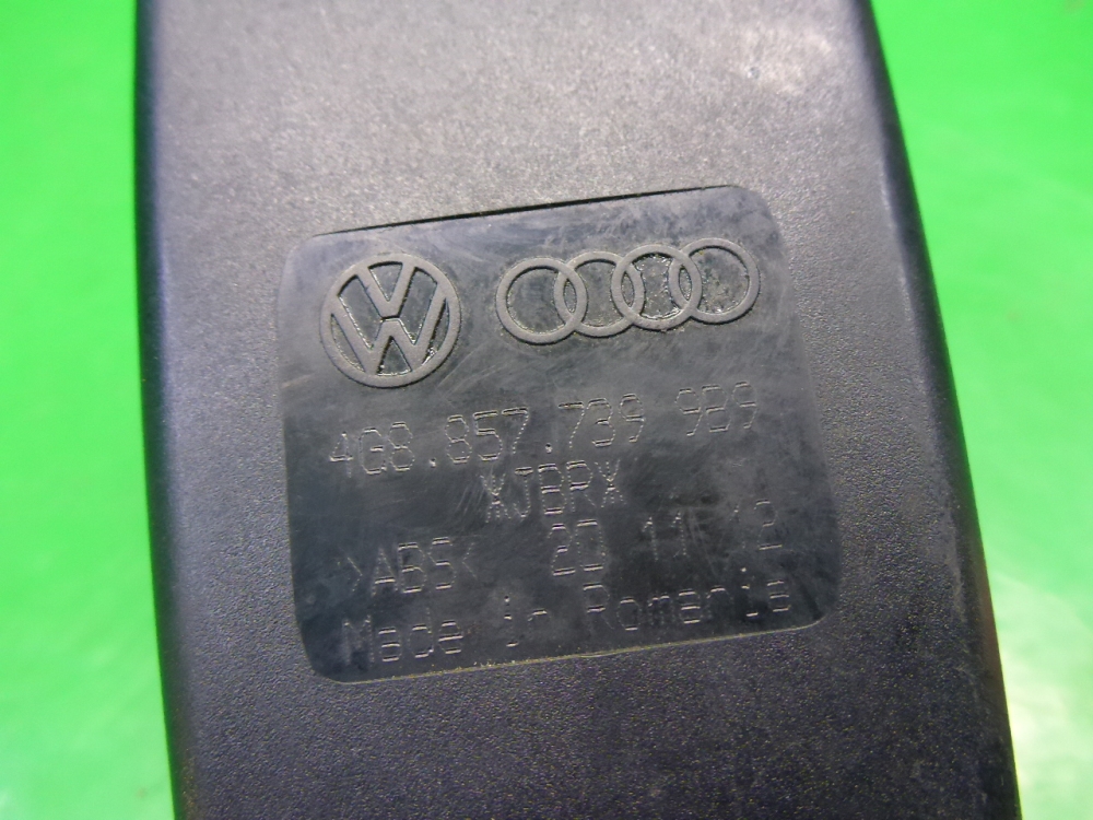 Ответная часть ремня безопасности