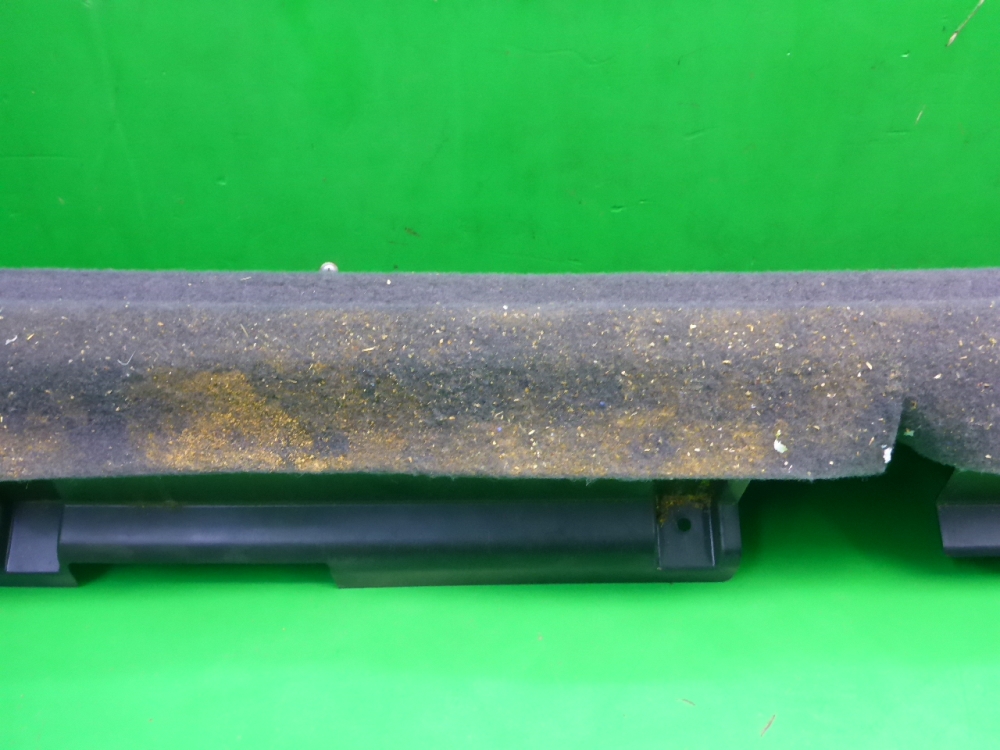 Пол багажника