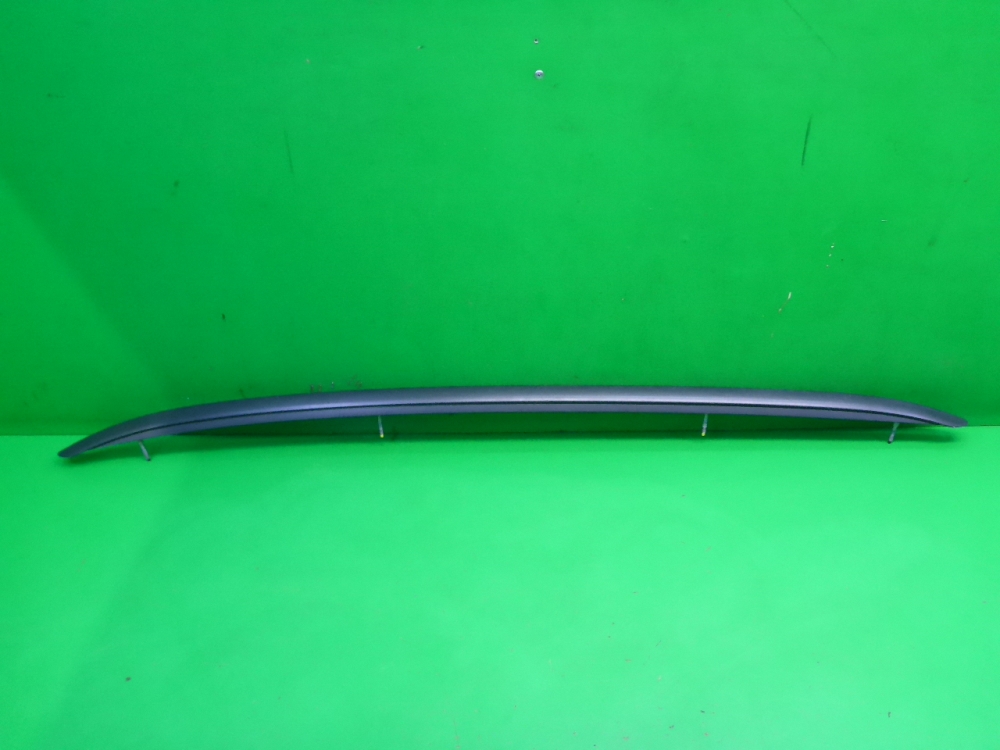 Рейлинг (релинг) левый (планка на крышу)