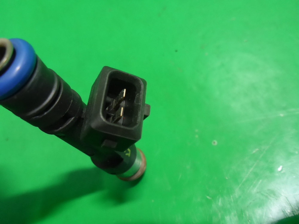 Форсунка инжекторная электрическая