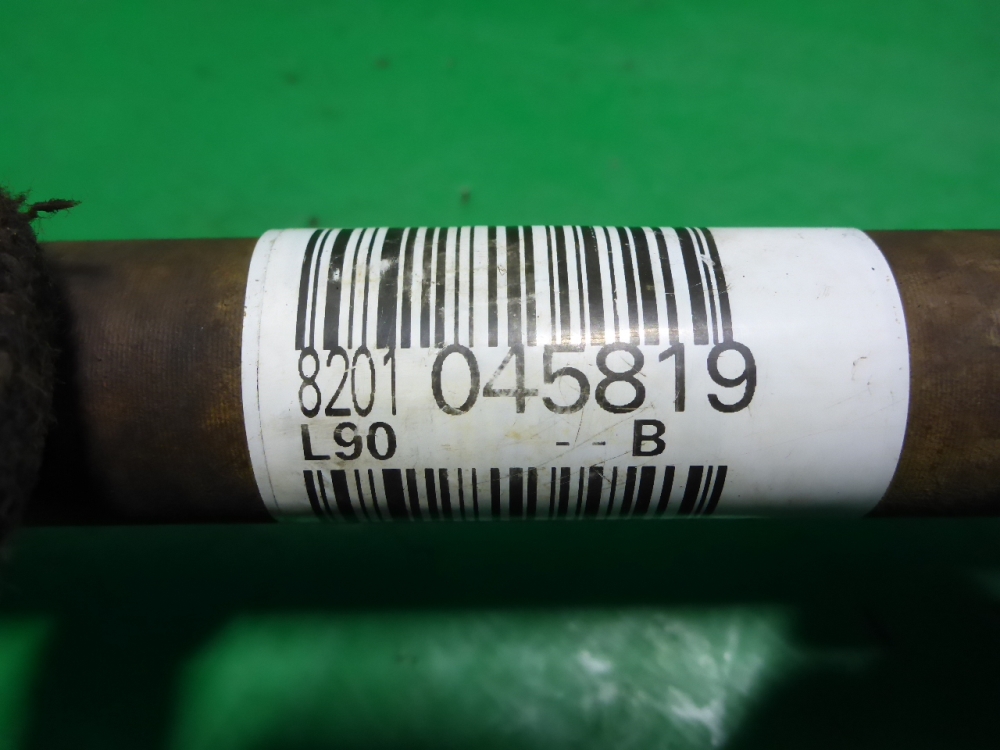 Полуось передняя правая