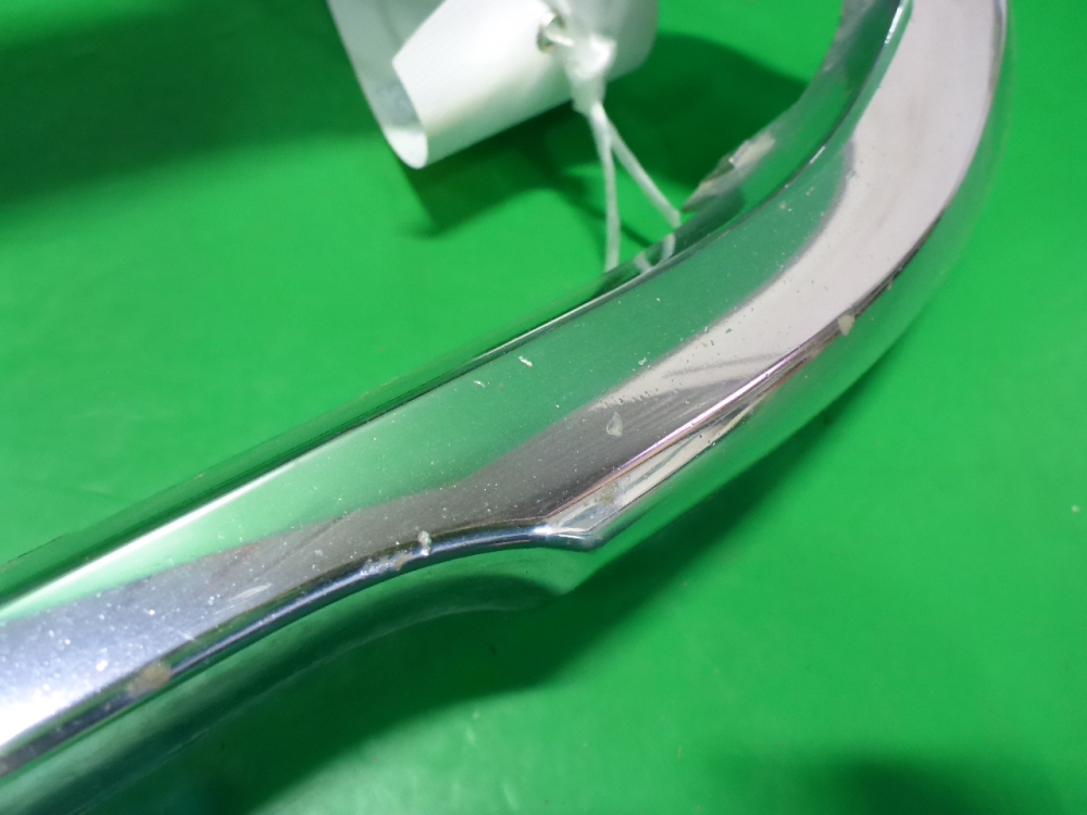 Накладка переднего бампера центральная