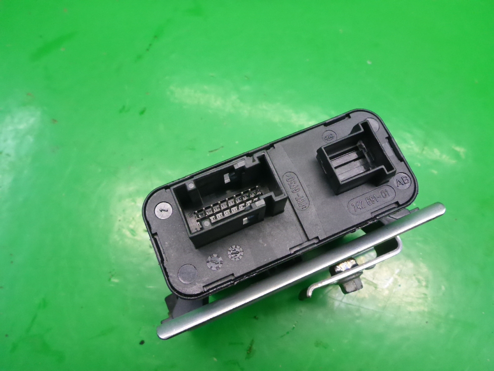 Блок управления светом фар