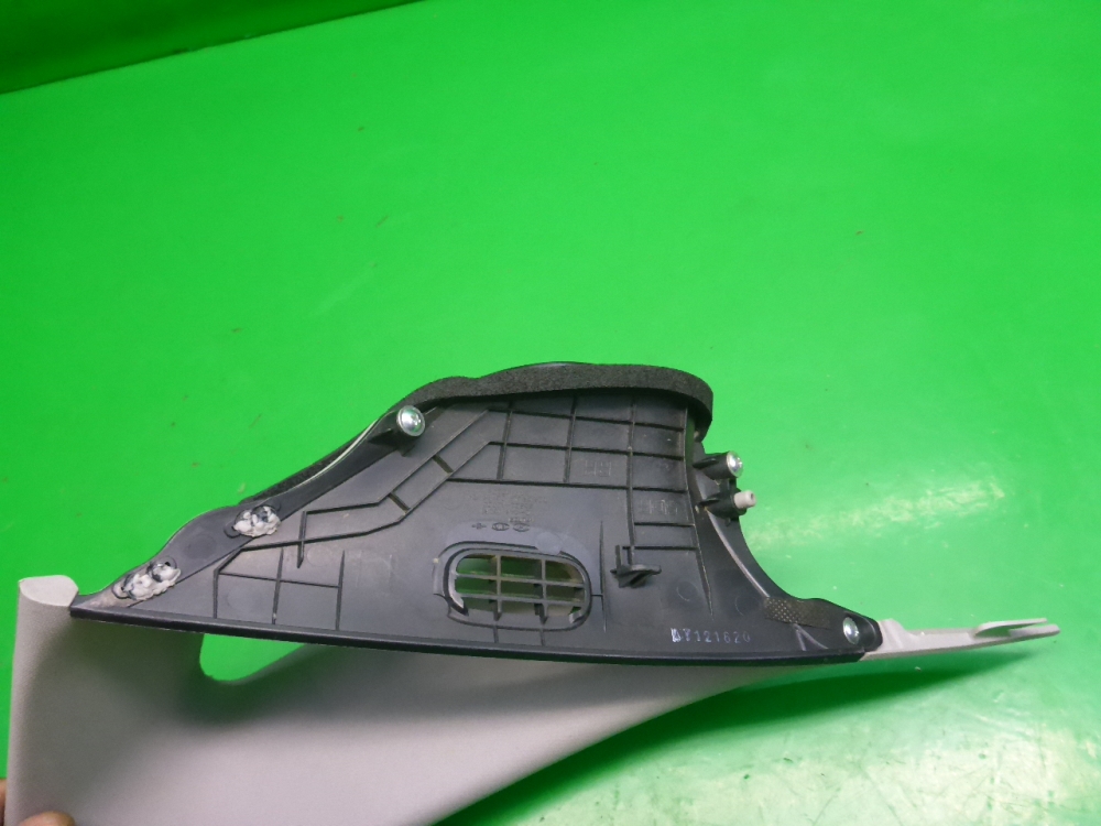 Обшивка стойки