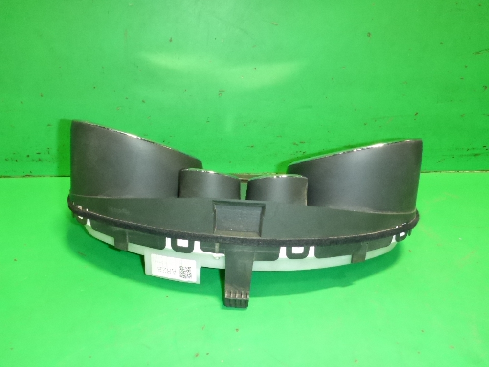 Панель приборов