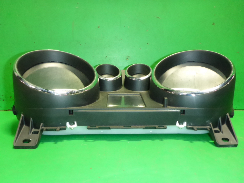 Панель приборов