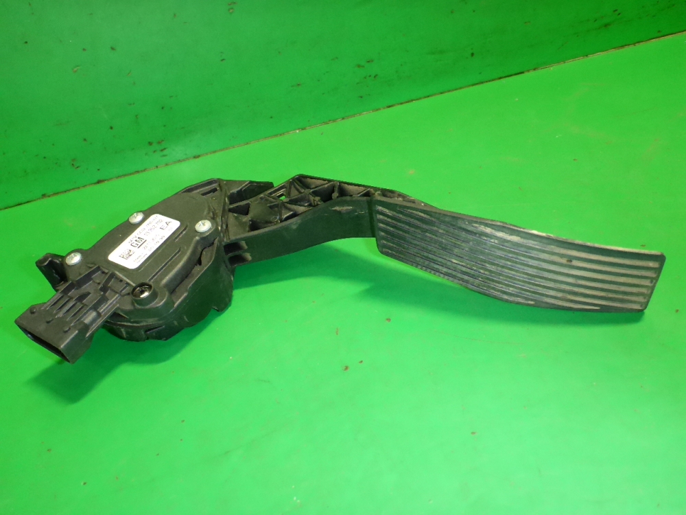 Педаль электронная