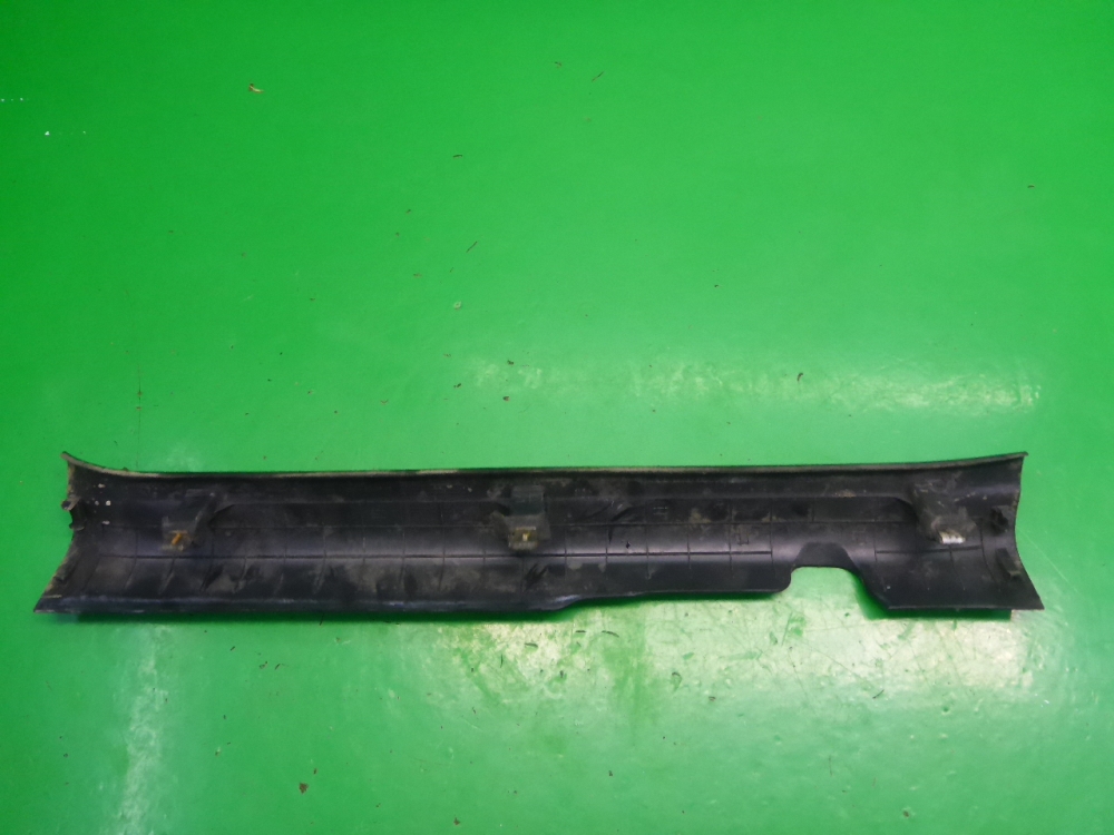 Накладка порога (внутренняя)