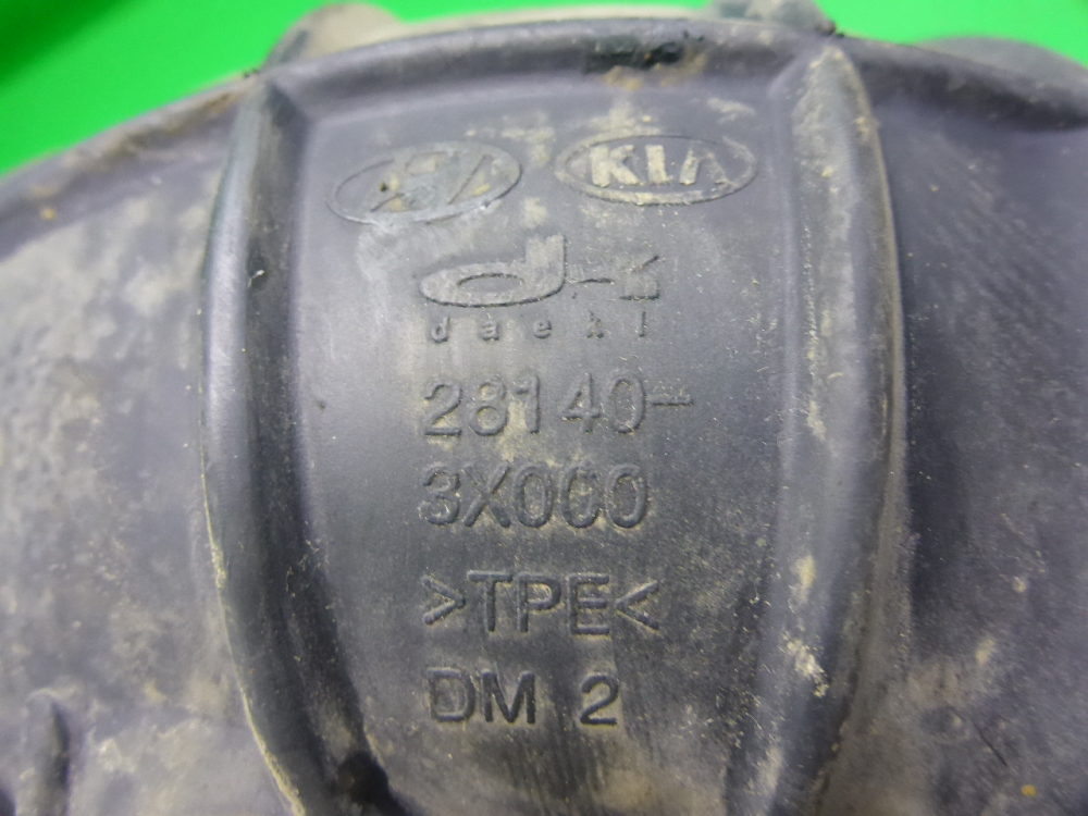 Патрубок воздушного фильтра