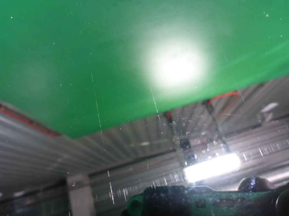 Стекло двери задней левой