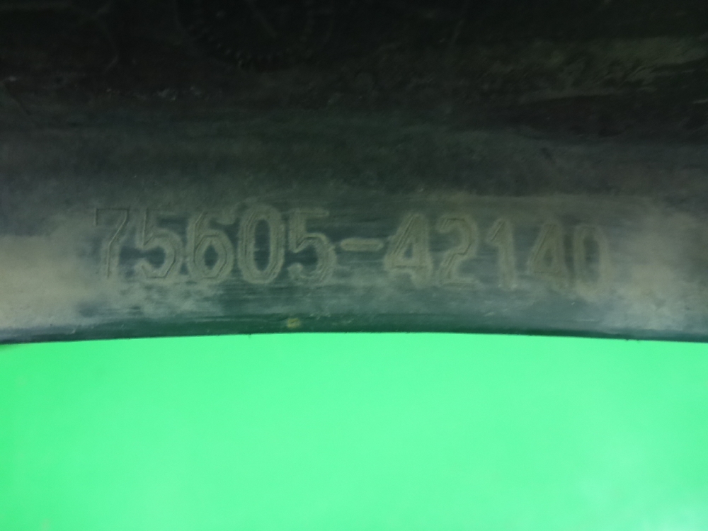 Накладка заднего крыла правого